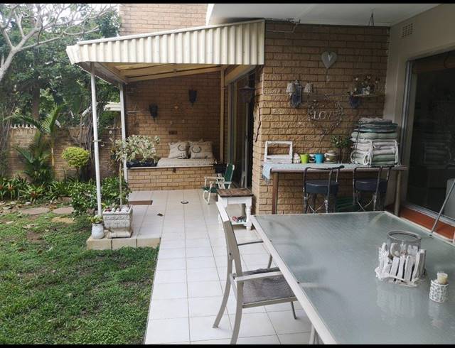 3 BEDROOM DUPLEX RENTED IN UMHLANGA CENTRAL